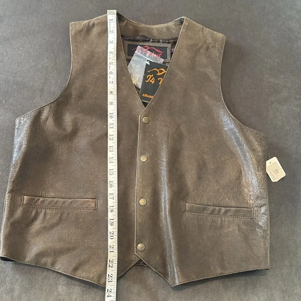 Men's Vintage T4 West Brown John Vest Genuine Leather Snap Closure Size S NWT